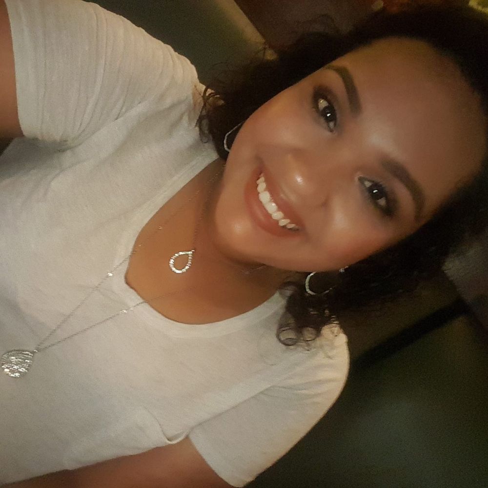 Meet your Posher, Gabz